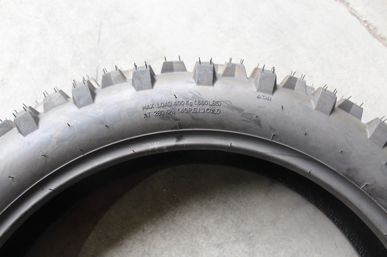 TL 6.8KG 140/80-18 140/80/18 140 80 18 中国のゴムモーターサイクルのタイヤ