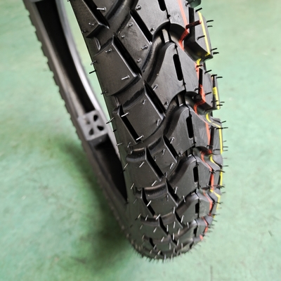 ゴムモーターサイクルの車輪 タイヤ2.75-18と生産能力は1日5000pcs