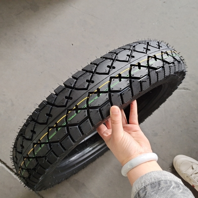 110/90-16 モーターサイクルのタイヤ TT TL 6PR/8PR 折りたたみ速度と 150km/h 速度