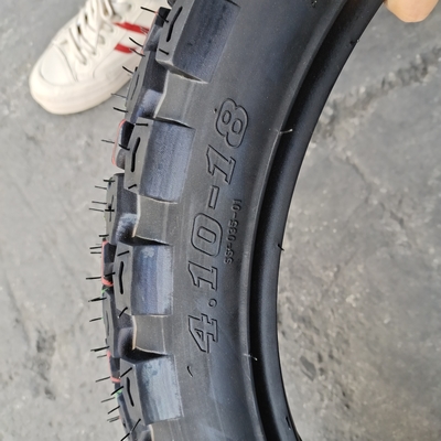 410-18 ゴム含有量で時速150kmのオールロードバイクタイヤ