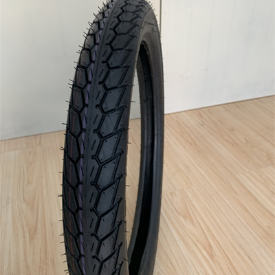 生産能力 日当たり10000個 レーザーモーターサイクルのタイヤ70/100-17