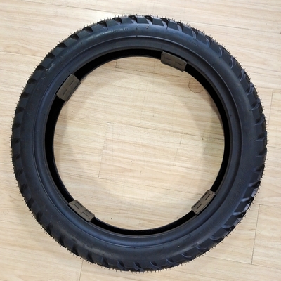 ディープデザイン モーターサイクルのタイヤ/タイヤ OEM 100/90-17 110/90-17 TT/TL 35%-55%ゴム含有量