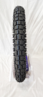 タイヤカッシング モーターサイクルのタイヤと内管 225-18 250-18 275-18 300-18 性能