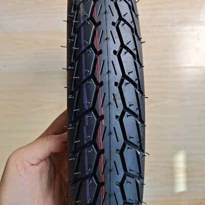 ディープデザイン モーターサイクルのタイヤ 60/100-17 と 5000 pcs / 日 生産能力