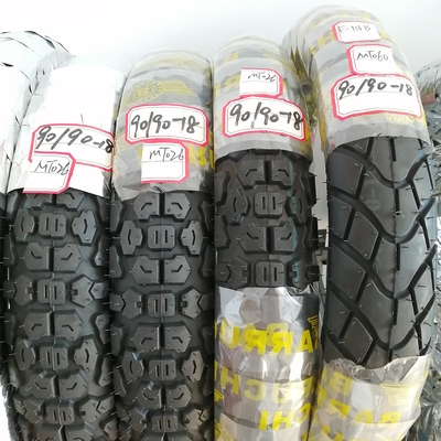 深い デザイン 90/90-18 異なる 道路 条件 に 適した バイク の ゴム タイヤ