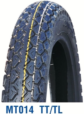 3.00-17 Fuckstone パターン モーターサイクルのタイヤと天然チューブ 30%-45%ゴム含有