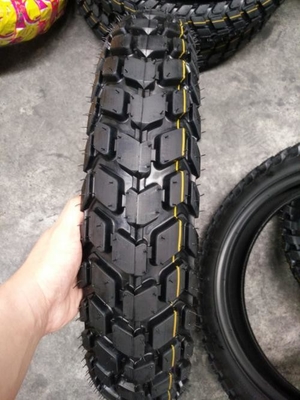 ゴムモーターサイクルのタイヤキャッシング サイズ 300 18 生産能力 5000 pcs / 日