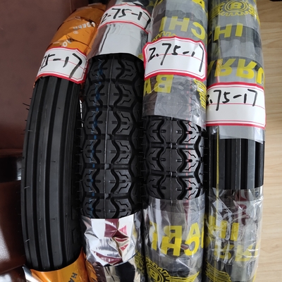 耐久性のある性能のための超ゴムモーターサイクルのタイヤとチューブ275-17タイヤケース