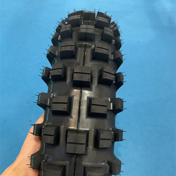 交換/修理の目的 120/90 18 摩托車タイヤ 10.5 張力強さと柔らかい