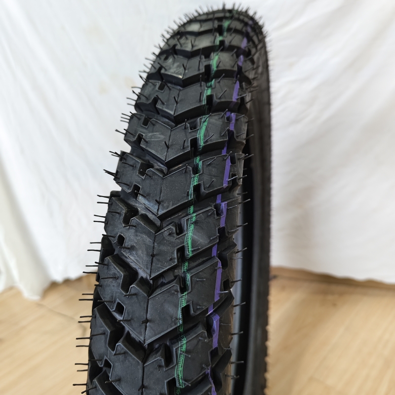 TT/TL モーターサイクルのタイヤ 清東積載港で交換/修理目的の三輪タイヤ