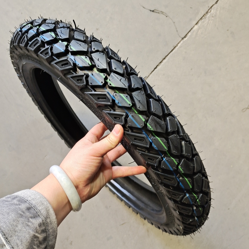 青ダオ 積載港 3.00-18 バイクタイヤと内管 6pr/8pr Ply 評価