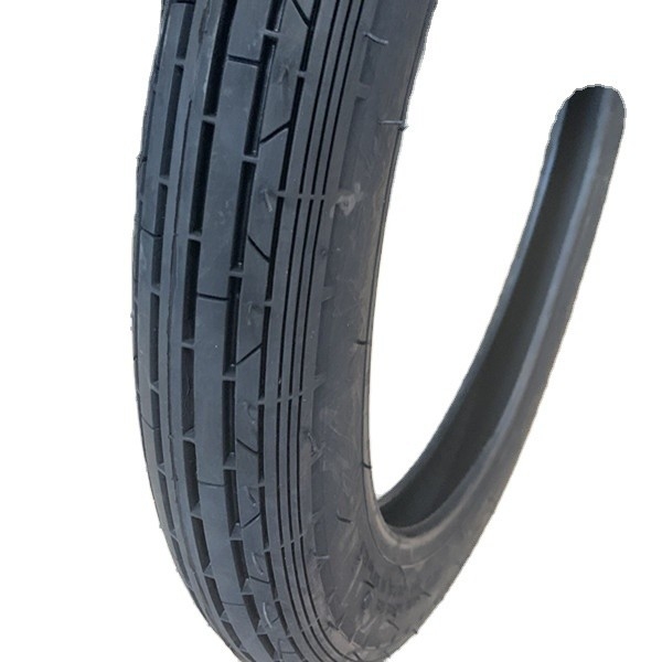 バジャージュ・ボクサー モーターサイクルのタイヤ 2.75-18 20000 KM 寿命 5000 pcs/日 生産能力