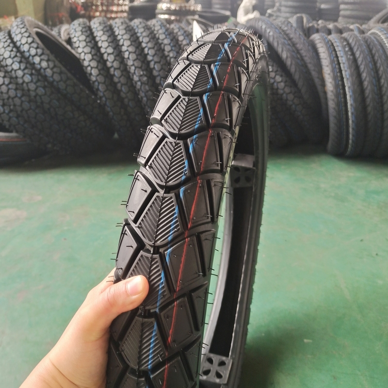 トゥープレスバイクタイヤ 3.00-18 35%-55% ゴム含有量 6pr/8pr