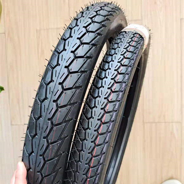 モーターサイクルのタイヤ 17インチ モーターサイクルのデザイン 生産容量1日5000台