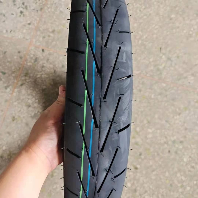 黒ゴム丸型バイクタイヤ 青島港 25日以内に配達