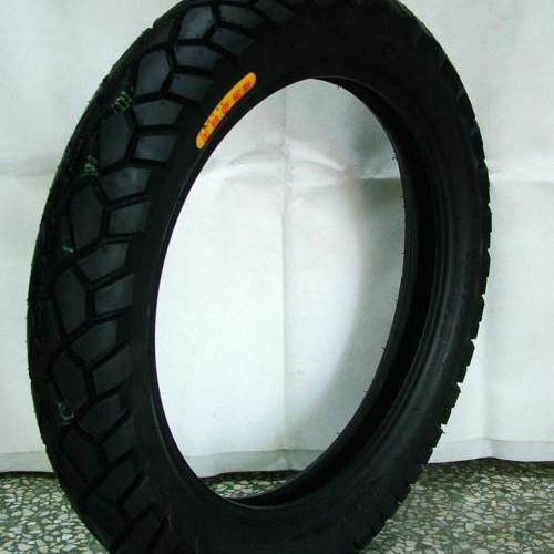 ゴムモーターサイクルのタイヤキャッシング サイズ 300 18 生産能力 5000 pcs / 日